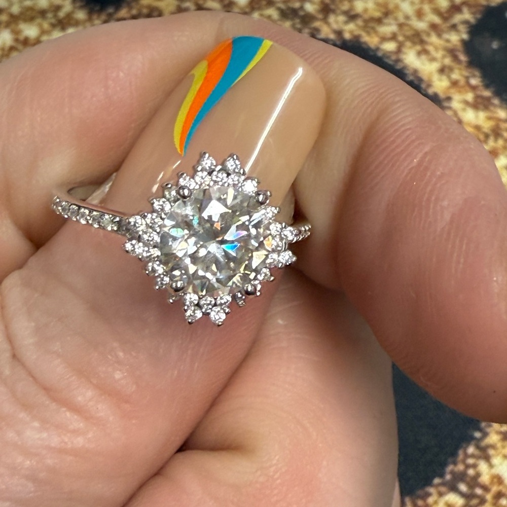 925 Silver 2ct Moissanite Halo Ring - Picture 6 of 8